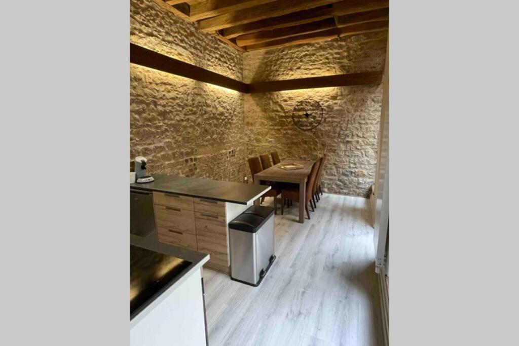 « Au 33 » Apartman Charleville-Mézières Kültér fotó
